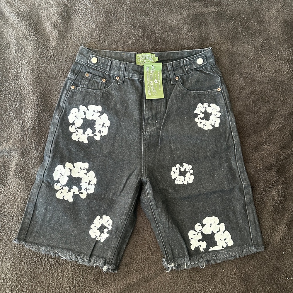 Denim Tears Wreath Jean Shorts (Black/White) || Brand New Condition